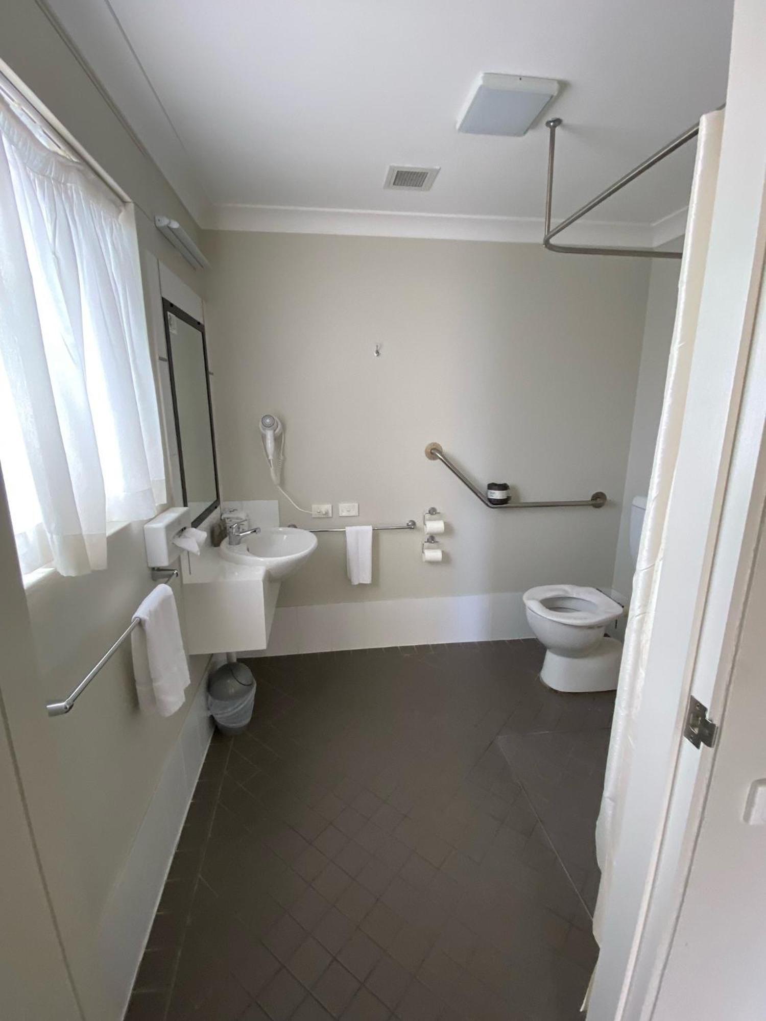 Maitland City Motel Bagian luar foto