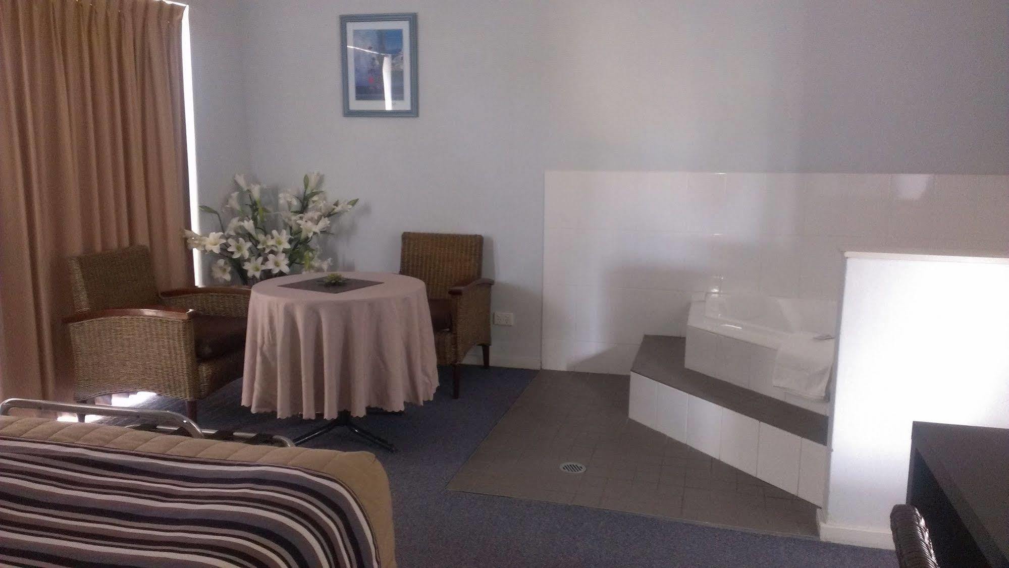 Maitland City Motel Bagian luar foto