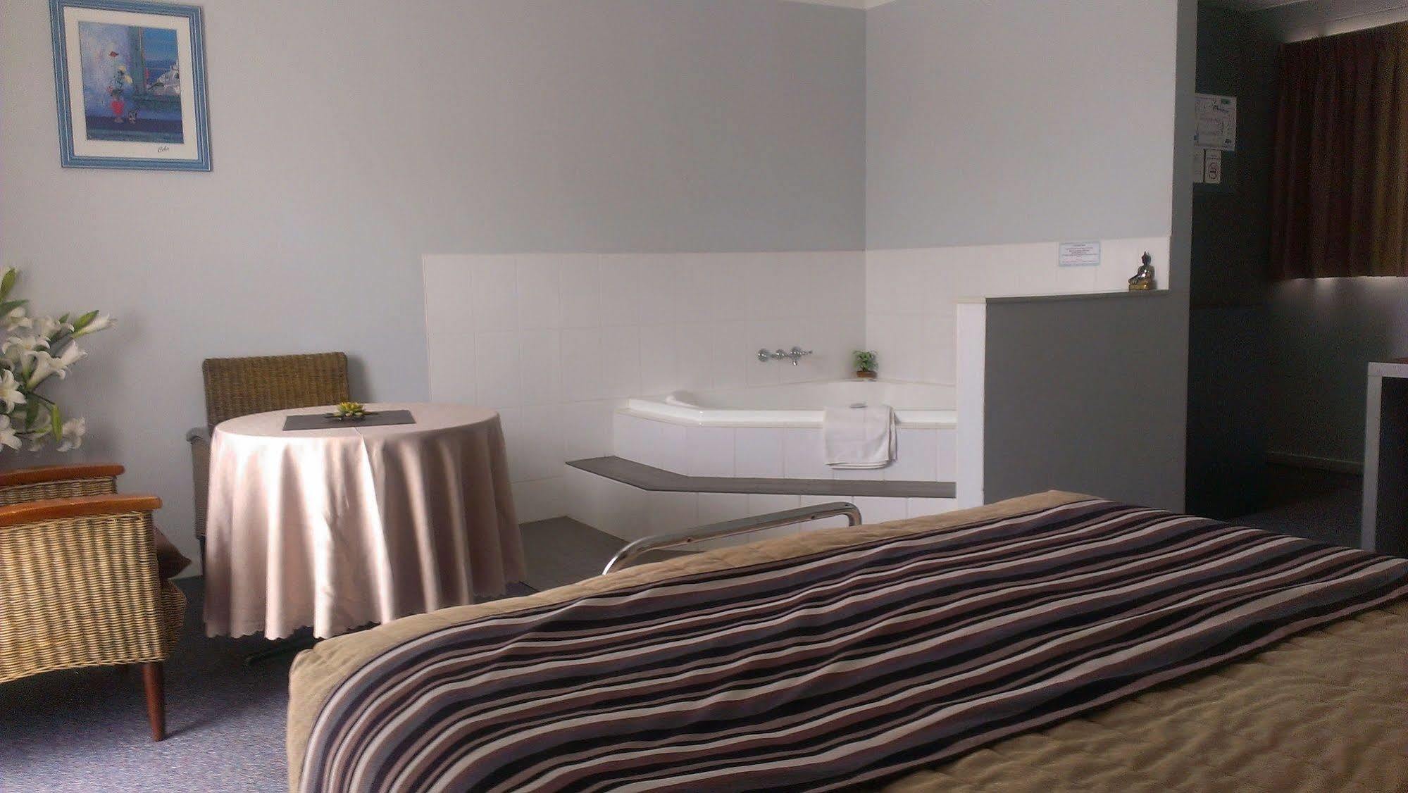 Maitland City Motel Bagian luar foto