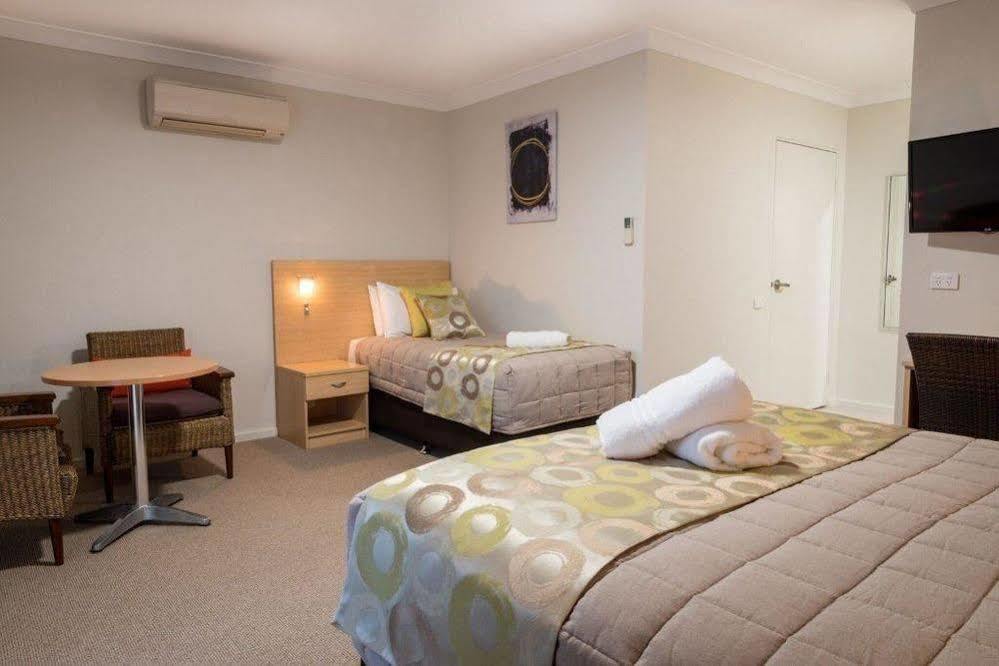 Maitland City Motel Bagian luar foto